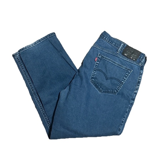 Levi’s Men’s 40x32 541  Medium Wash Jeans Casual Work Classic Comfort - Picture 1 of 11